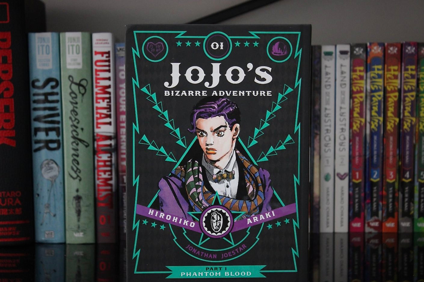Jojo's Bizarre Adventure: Part 1-Phantom Blood, Vol. 1
